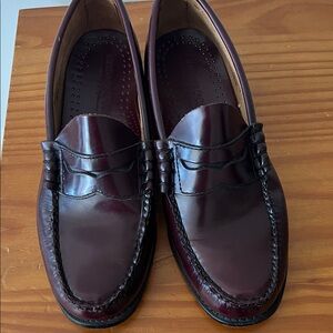 G H Bass Weegan Leather Loafers
